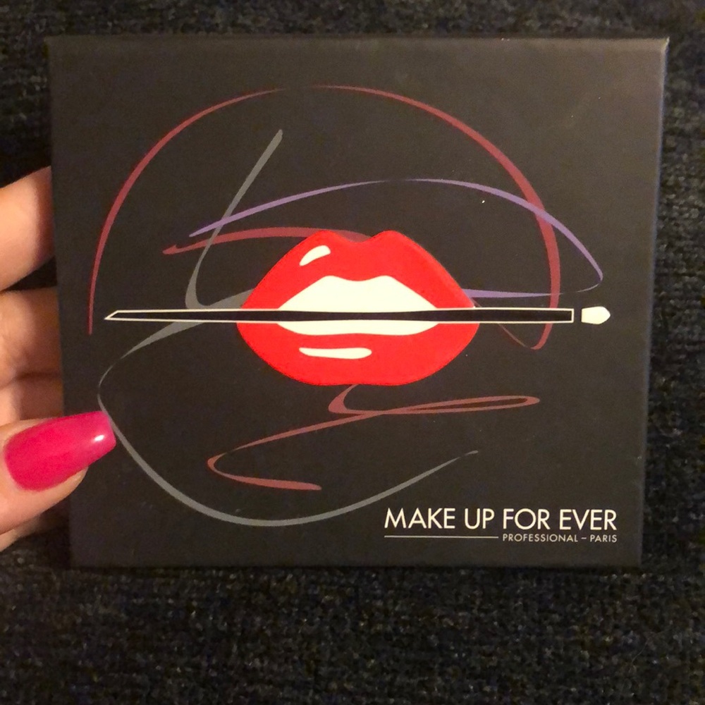 Makeup Forever Artist Shadows Palette